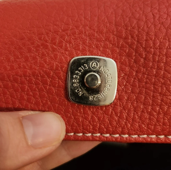 Vintage Tommy Hilfiger Red Faux Leather square Shoulder Bag, 90's, Retro - Picture 7 of 16